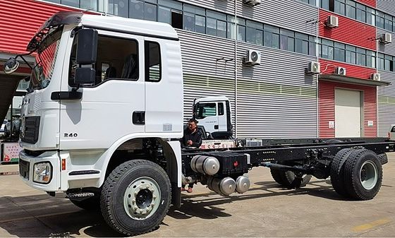 Shacman L3000 Truk Kargo Ringan Chassis 4X2 Truk Truk Kecil 3-5 Ton