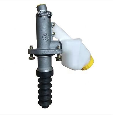Shacman suku cadang X3000 kopling master silinder DZ93189230090 Dan perakitan tangki