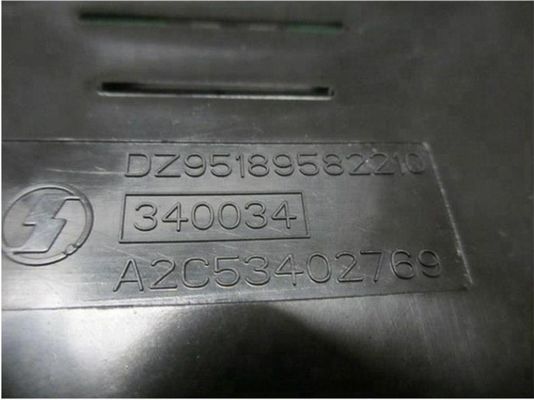 China Shacman truk berat suku cadang F3000 Dashboard DZ95189582210 Truck aksesoris