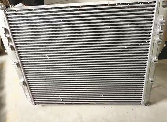 Shacman Truck Spare Parts Intercooler Assembly DZ9X259531004 untuk truk tugas berat X6000/X3000/F2000/F3000